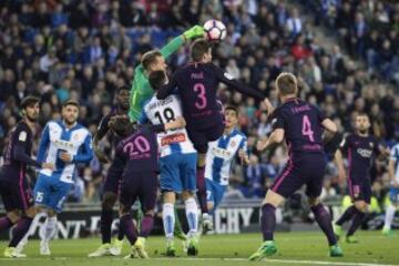 Gerard Piqué y Ter Stegen.