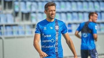 Aitor Sanz, jugador del CD Tenerife, durante una sesión de entrenamiento.