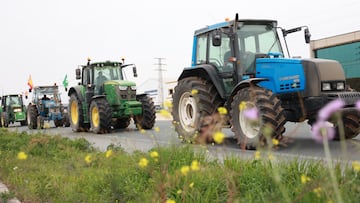 Carreteras cortadas por las huelgas y protestas de los agricultores hoy, 9 de febrero: consulta el mapa de la DGT