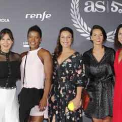 El bronce cubre al balonmano español por completo