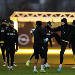 El Dortmund necesita una victoria y un favor del Barça