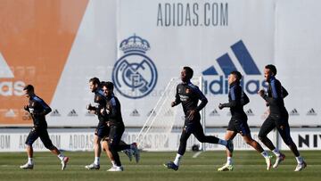 El Real Madrid confirma positivos por COVID de cuatro jugadores, adem¨¢s de Modric y Marcelo