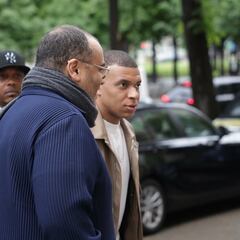 La madre de Mbappé, tras la megafiesta de despedida de su hijo: “Creo que ya sabes dónde va a ir, ¿verdad?”