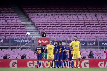 An empty stadium is like the morgue of the masses