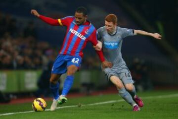 Crystal Palace-Newcastle.  Jason Puncheon delCrystal Palace y Jack Colback del Newcastle.