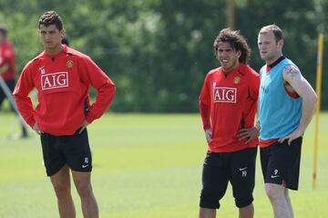 Cristiano, Tévez y Rooney.