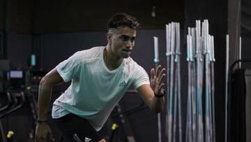 Reinier trabaja, solo en el gimnasio, durante este verano.