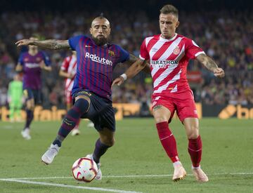 Arturo Vidal y Álex García.