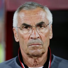 Reja se reencuentra con Luis Enrique: "Le gané dos derbis"