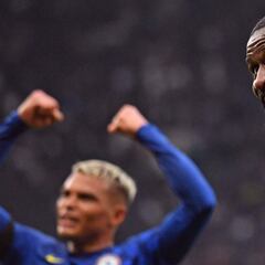 A la luz la primera oferta a Rüdiger