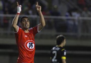 Sebastián Varas, ariete de Ñublense, también ha sonado. No ocuparía puesto de extranjero.