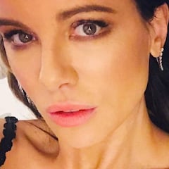 Kate Beckinsale presume de figura durante sus vacaciones en la playa