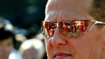 <b>GRAN DESPEDIDA.</b> El piloto alemán tuvo la mejor de las despedidas cone l público italiano que tanto le ha apoyado desde que llegó a Ferrari.