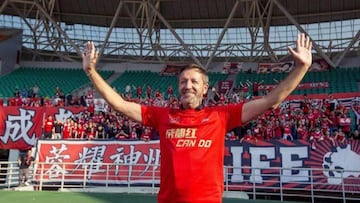 El Shenzhen chino no renueva al técnico español Carlos Granero