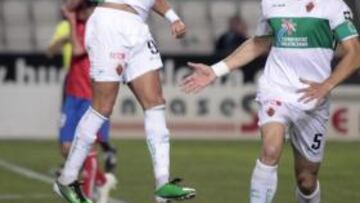 <b>ENRACHADO. </b>Ängel quiere marcar ante su ex, el Tenerife.