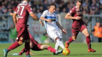 El chileno es titular en el duelo ante Torino