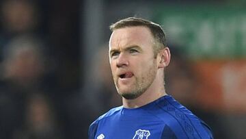 (FILES) In this file photo taken on January 05, 2018 Everton's English striker Wayne Rooney starts to leave the pitch as he sees his number come up for substitution during the English FA Cup third round football match between Liverpool and Everton at Anfield in Liverpool, north west England on January 5, 2018.
Wayne Rooney has agreed a "deal in principle" to join Major League Soccer side DC United from Premier League club Everton, reports said on May 10, 2018. It has been suggested a xA312.5 million ($17 million) deal has been agreed that could see the 32-year-old leave his boyhood club just 12 months after rejoining them from Manchester United.
/ AFP PHOTO / Paul ELLIS / RESTRICTED TO EDITORIAL USE. No use with unauthorized audio, video, data, fixture lists, club/league logos or 'live' services. Online in-match use limited to 75 images, no video emulation. No use in betting, games or single club/league/player publications. /