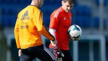 Casillas y Morata durante el entrenamiento.