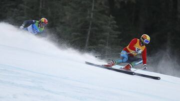Jon Santacana y Miguel Galindo compiten durante el Mundial de esquí en Eslovenia.