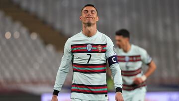 Cristiano se lamenta durante el partido.