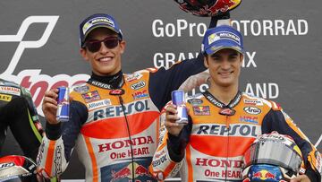 Márquez y Pedrosa en el podio de la última carrera de MotoGP en Alemania.