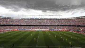 LLENAZO. Panorámica del estadio en el Atlético-Villarreal.
