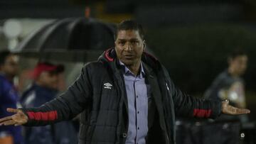 El t&eacute;cnico Alexis Garc&iacute;a no continuar&iacute;a en la direcci&oacute;n t&eacute;cnica de Independiente Santa Fe. En las pr&oacute;ximas horas se har&iacute;a oficial la noticia.