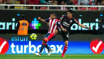 Xolos trae de hijo a Chivas en Guadalajara