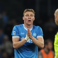 El Nápoles se descuelga