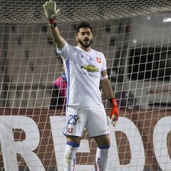 Johnny Herrera será baja en la U para el duelo con Audax