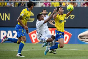 Rodrygo y Luis Hern¨¢ndez.
