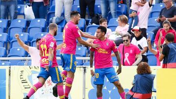 Las Palmas doblegó con claridad al Numancia.