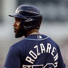 El mexicano Randy Arozarena se esfuerza día a día por obtener el Guante de Oro de la Liga Americana