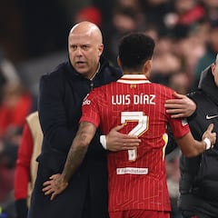 Slot reportedly pressured Liverpool to keep Luis Díaz