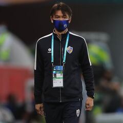 Hong Myung-Bo: "Mis disculpas a los aficionados asiáticos"