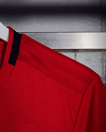 El jersey adidas conmemorativo de Manchester United, en imágenes