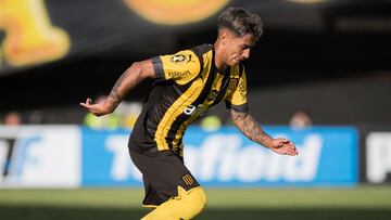 Facundo Torres, la nueva joya de Pe&ntilde;arol que deslumbra en Uruguay