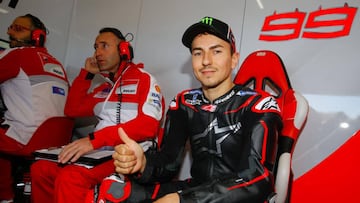 Lorenzo en su nuevo box