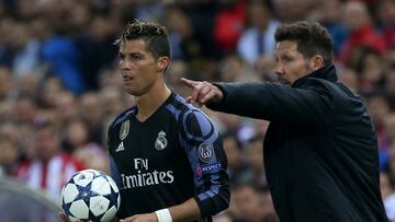 Gianluca Simeone da ‘like’ a un tweet en el que se informa de que el portugués está valorando volver a Madrid y de que el Cholo ha dado el OK a la operación.