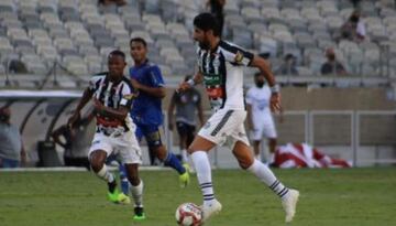 En febrero de 2021 se anuncia la contratación de Sebastián Abreu en el Athletic Club de Minas Gerais, integrante del campeonato Mineiro. Su vínculo con el club termina antes de lo esperado por culpa de coronavirus.