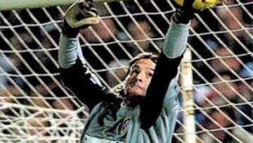 <b>SOBRIO Y REGULAR. </b>Leo Franco ha aportado seguridad a su equipo.