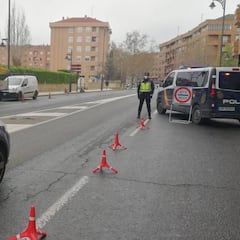 ¿Qué papeles debo llevar encima cuando salgo a la calle?