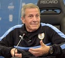 Tabárez: "Suárez no va a estar al 100%, pero se encuentra mejor"