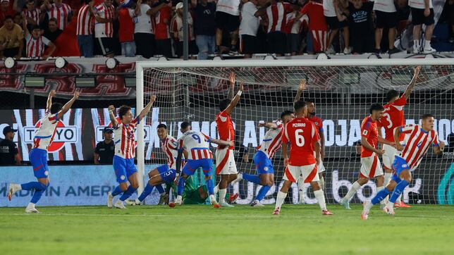 La crítica de Claudio Bravo a la Roja tras perder frente a Paraguay: “Te cuesta un partido...”