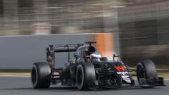 Fernando Alonso, durante los test del Circuito de Barcelona.