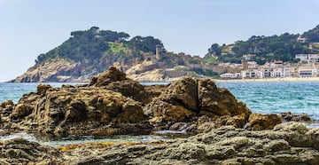 Pueblo costero de Catalu?a