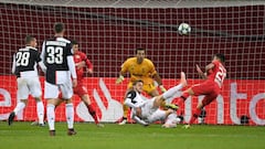 Leverkusen de Aránguiz cayó y jugará Europa League