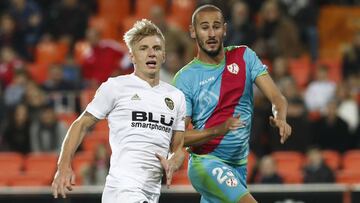 Gálvez, del Rayo, ante el Valencia.