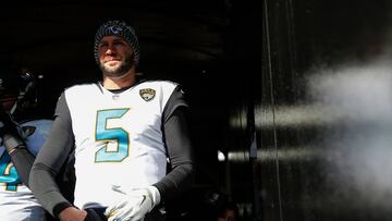 PITTSBURGH, PA - JANUARY 14: Blake Bortles #5 of the Jacksonville Jaguars looks on prior to taking the field against the Pittsburgh Steelers prior to the AFC Divisional Playoff game at Heinz Field on January 14, 2018 in Pittsburgh, Pennsylvania.   Kevin C