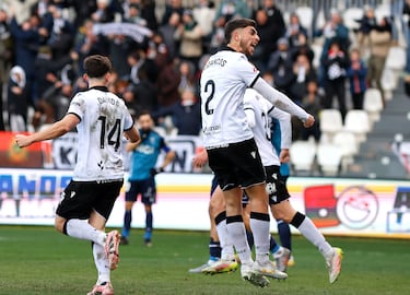 Aprobados y suspensos: El Burgos se deja dos puntos en El Plantío